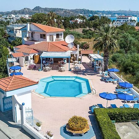 פליראקי Muses Hotel מראה חיצוני תמונה