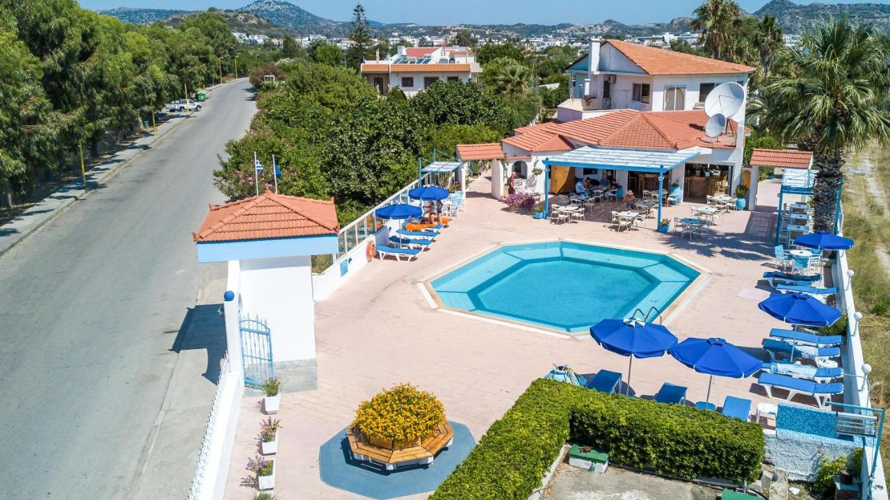 פליראקי Muses Hotel מראה חיצוני תמונה