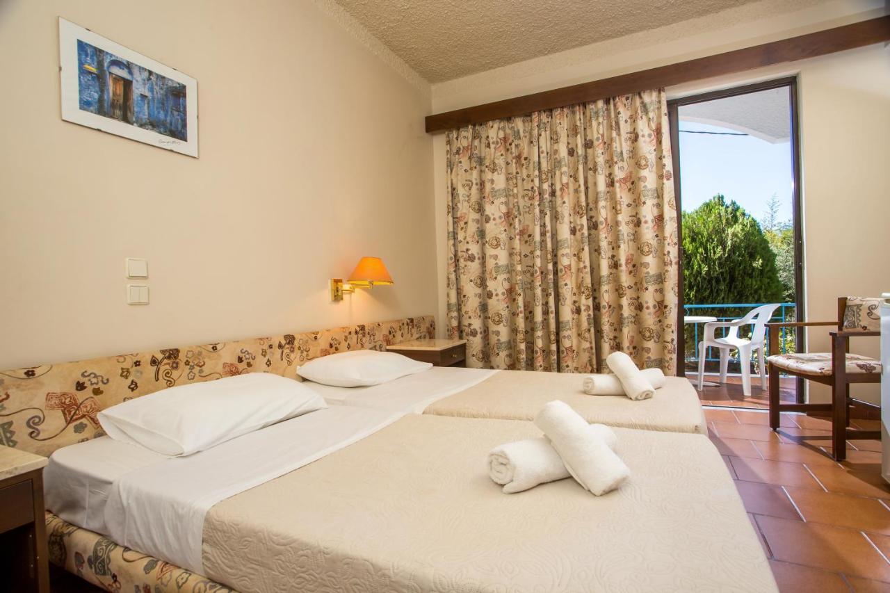 פליראקי Muses Hotel מראה חיצוני תמונה