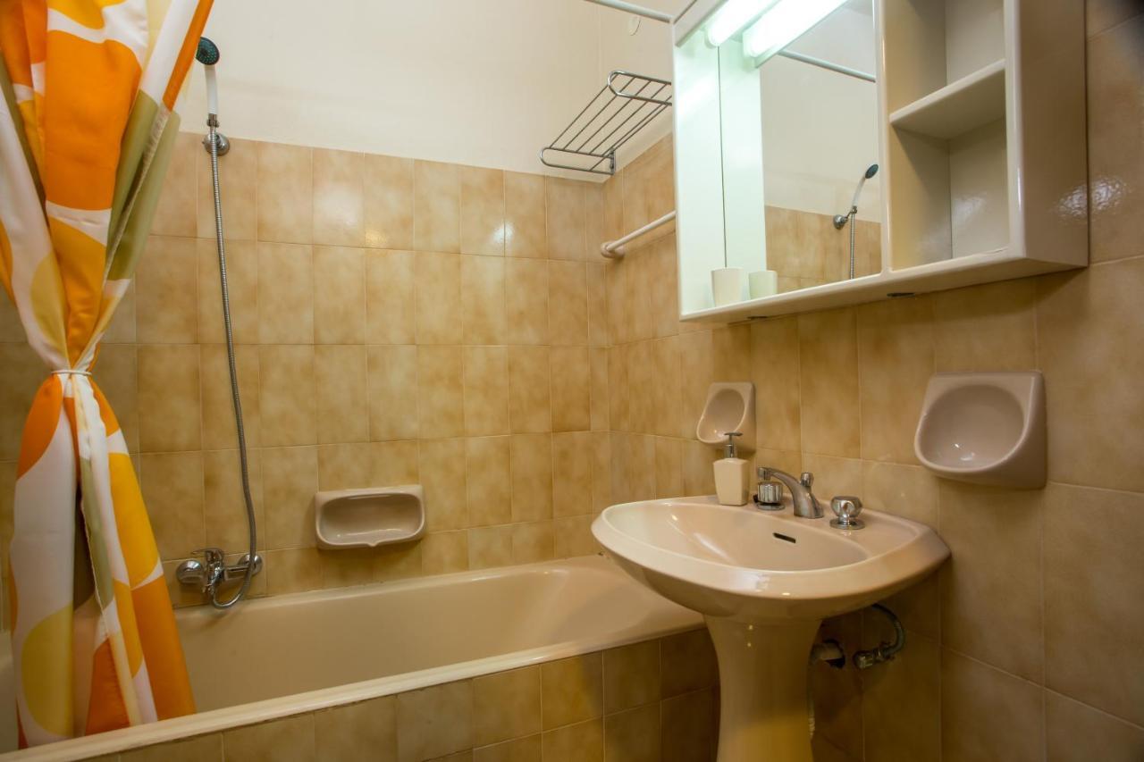 פליראקי Muses Hotel מראה חיצוני תמונה